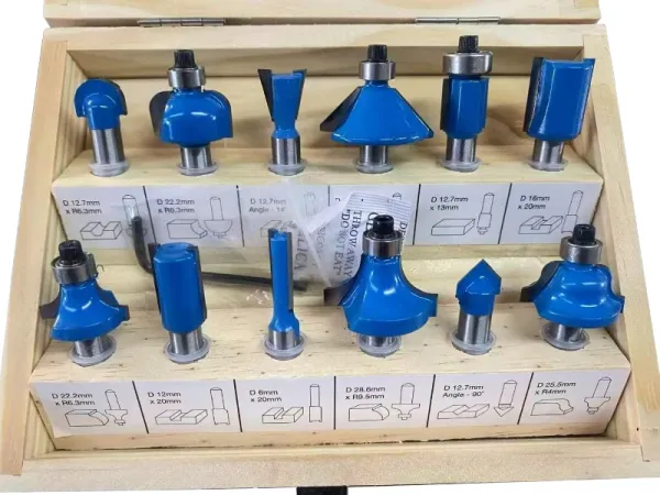 12個のルータービットセット