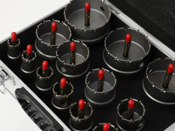 13 個ウォールホールソーセット